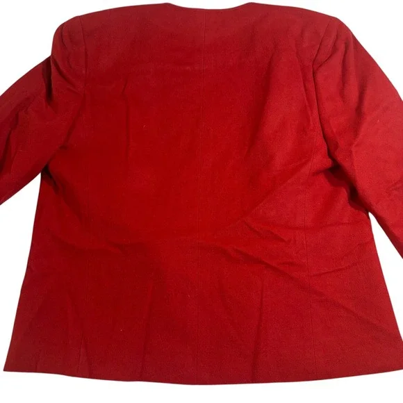 Elegant Red Women's Blazer - Picture 3 of 13